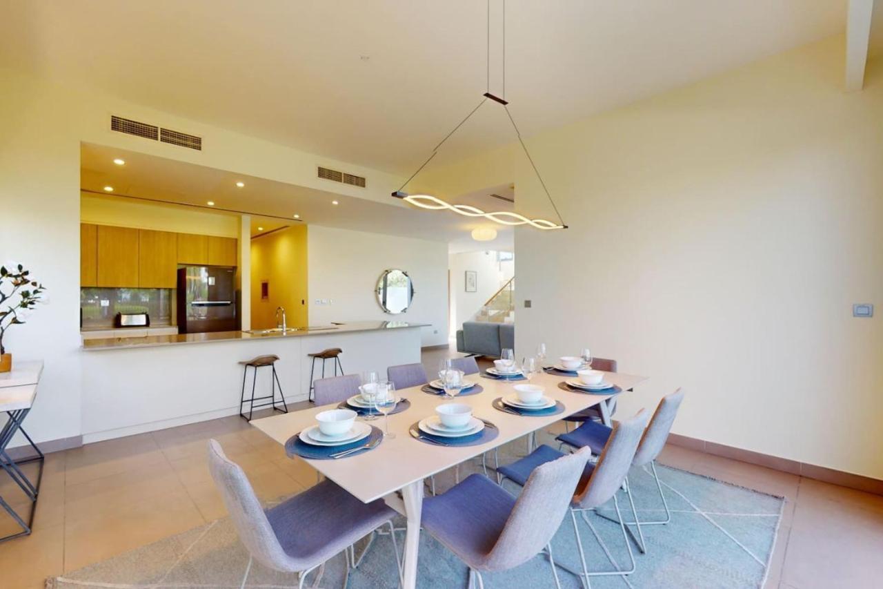 Sidra 1 - Incredible Five Bedroom Villa Дубай Экстерьер фото